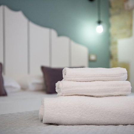 Orma Design Rooms - Historic Centre Cagliari Luaran gambar