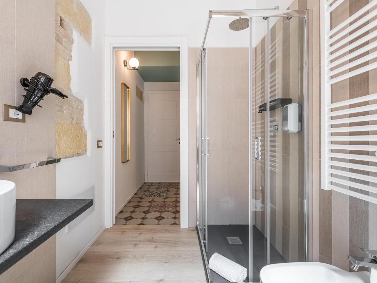 Orma Design Rooms - Historic Centre Cagliari Luaran gambar