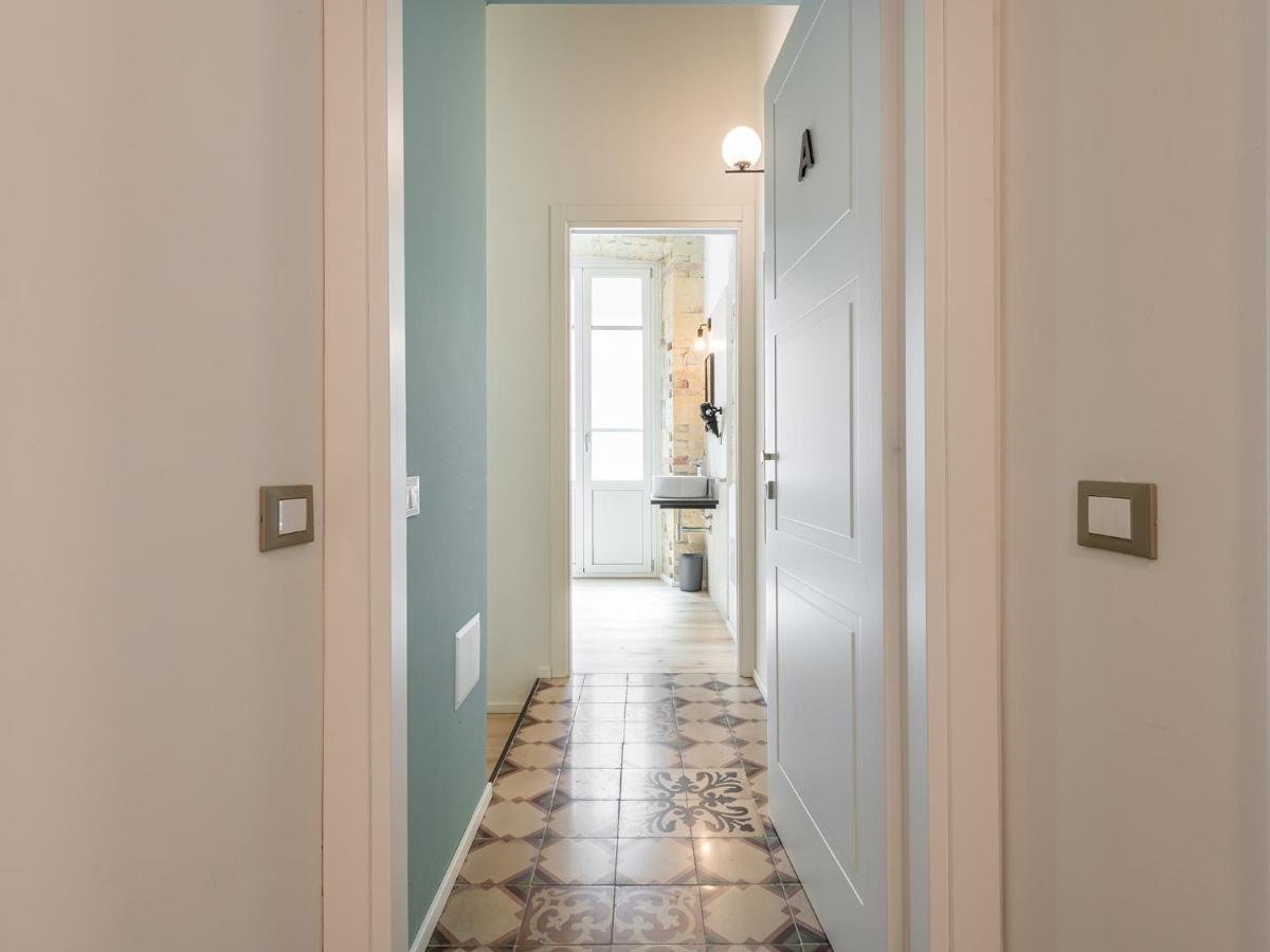 Orma Design Rooms - Historic Centre Cagliari Luaran gambar