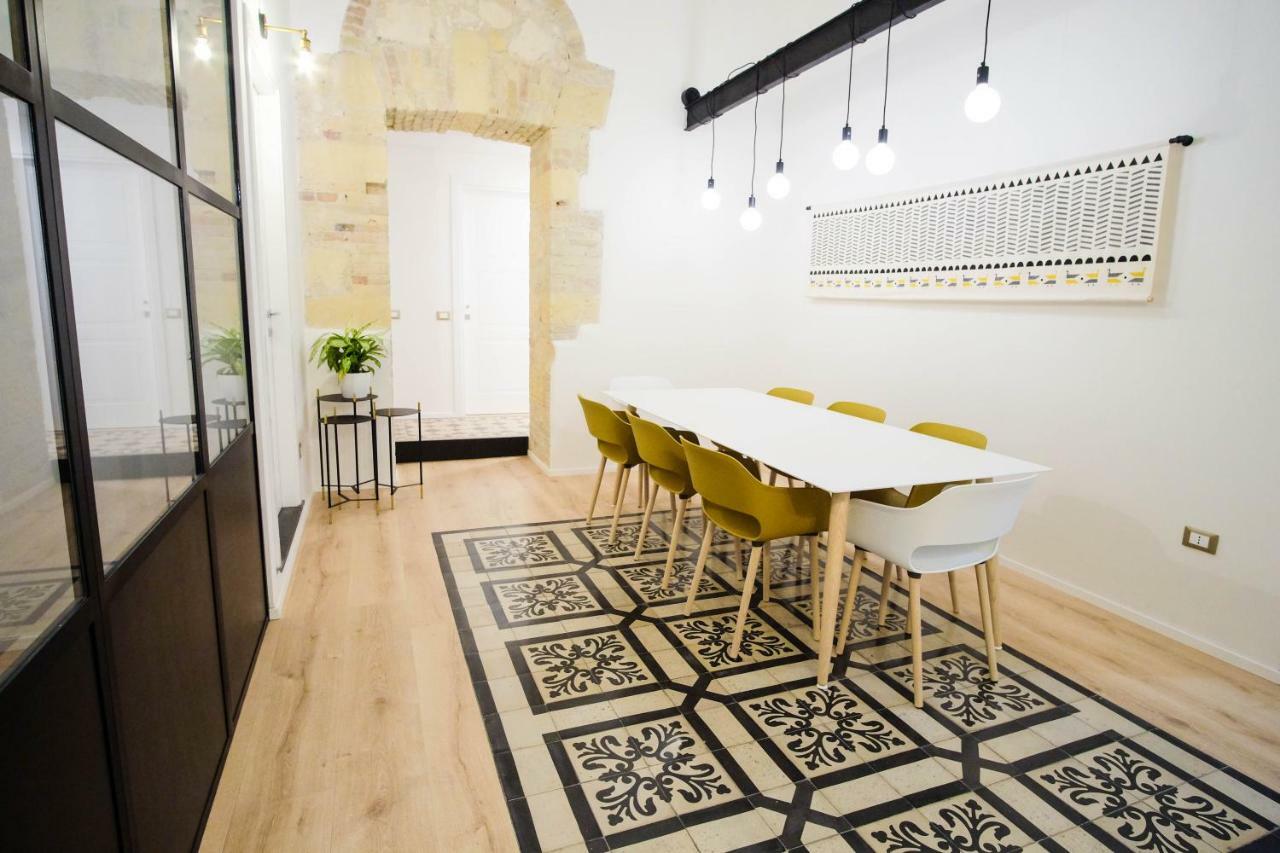 Orma Design Rooms - Historic Centre Cagliari Luaran gambar